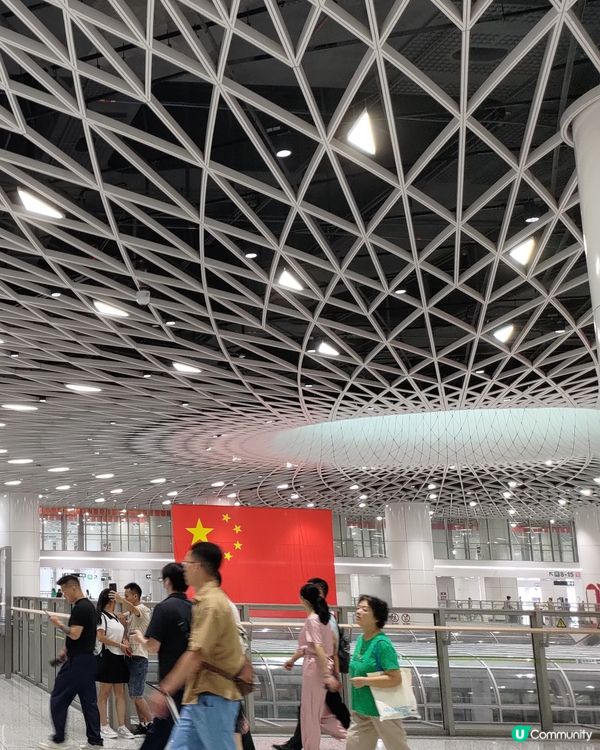 ## 深圳打卡新地標 👀  
## 崗廈北站「深圳之眼」