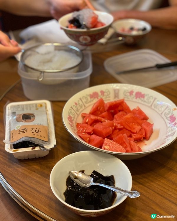 抓緊夏天的尾巴～食西瓜涼粉～