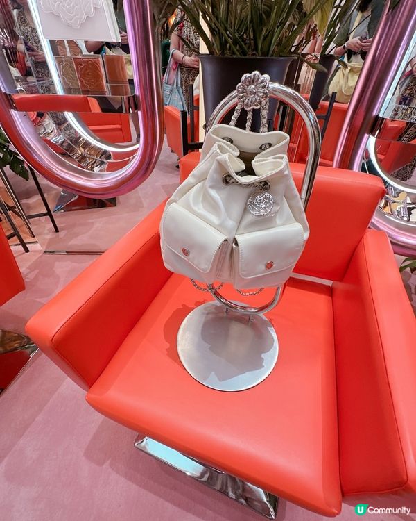 ## 曼谷貓貓店🐱  原來賣袋😂😂