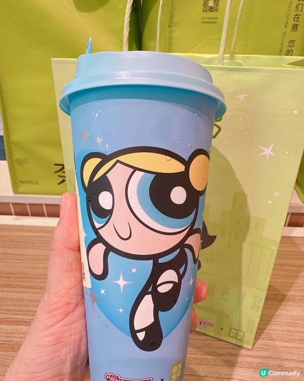 奈雪 x 飛天小女警聯盛新產品