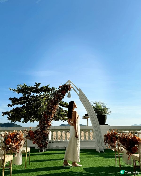 遠離繁華?鬧市今次去到淺水灣享受陽光與海灘，剛好發現海灘隔離...