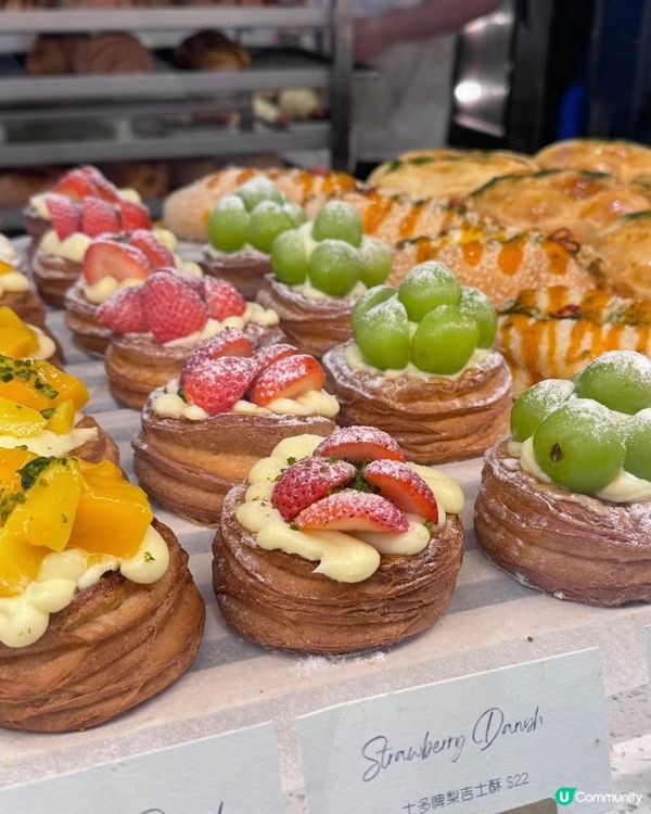 超人氣美味麵包😍😍最愛🍓吉士和榴槤蛋撻