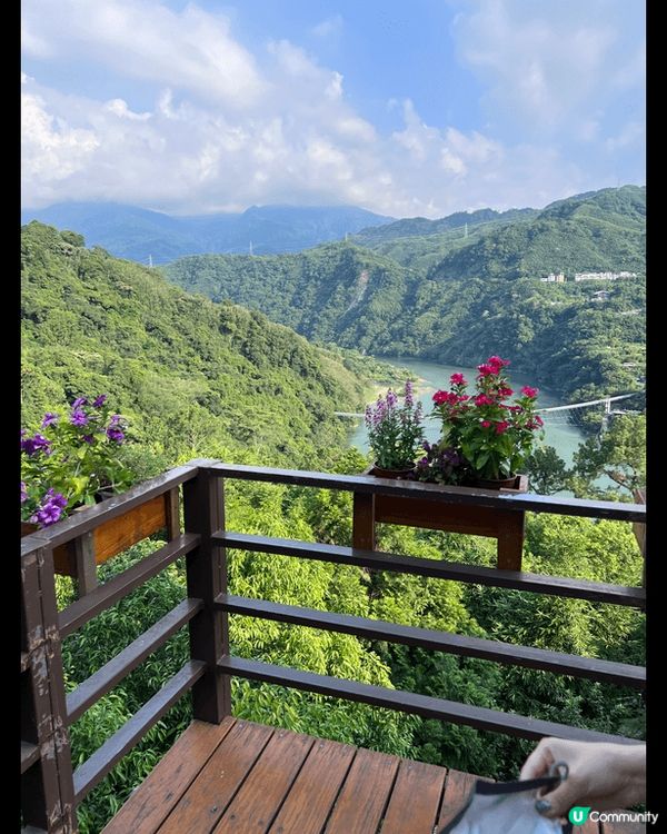 最美的咖啡店，隨便拍都很美！天氣好的話，風景真是如畫般！