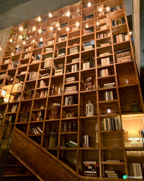 聽住live band食雞煲勁chill