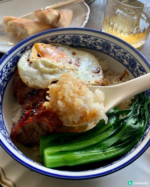 酒店茶記 · 睇吓你有幾神