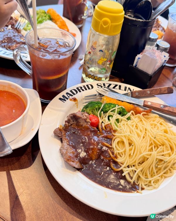 抵食牛扒， 焗飯