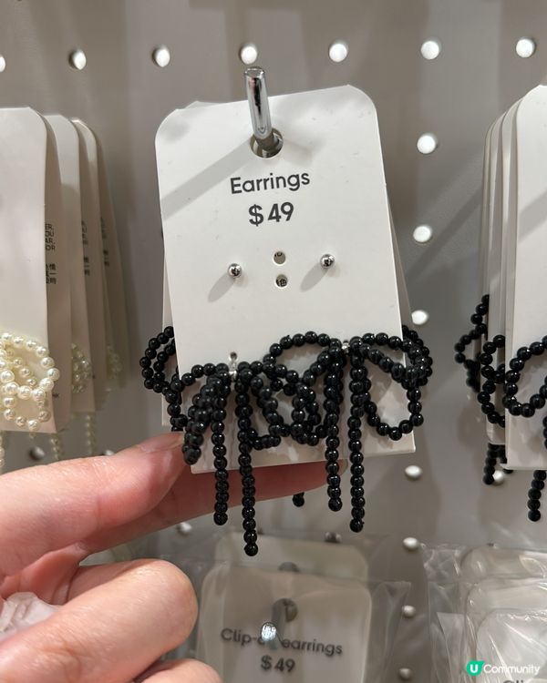 GU東京時尚「大熱蝴蝶結珠珠耳環」