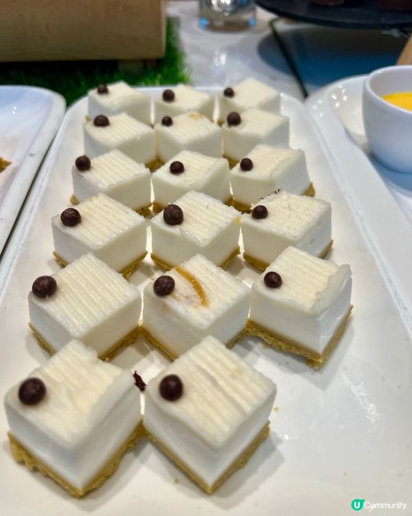 $100半自助午餐多甜品｜香港製造雪糕｜林明頓｜朱古力布朗尼