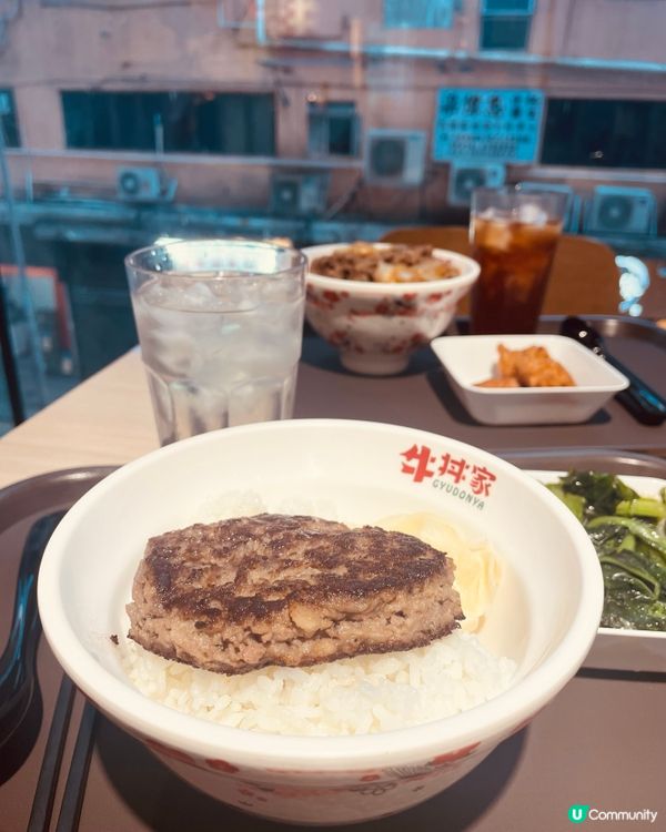 旺角激抵漢堡扒飯