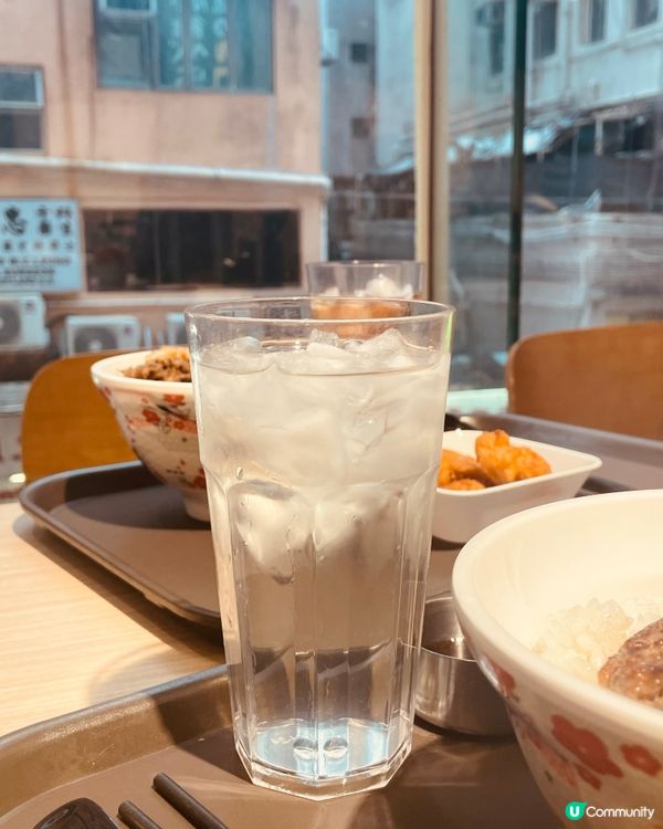 旺角激抵漢堡扒飯