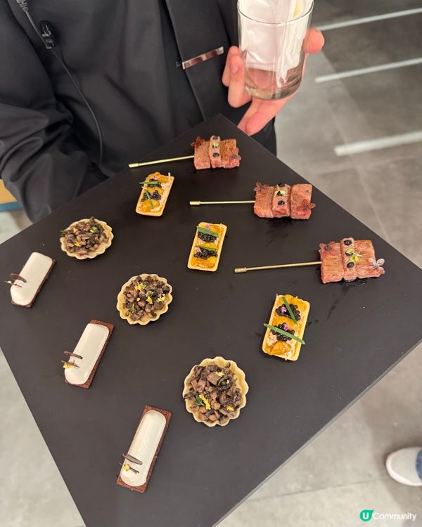 Rimowa 銅鑼灣旗艦店,去旅行拿這品牌的行李箱,實用又美...