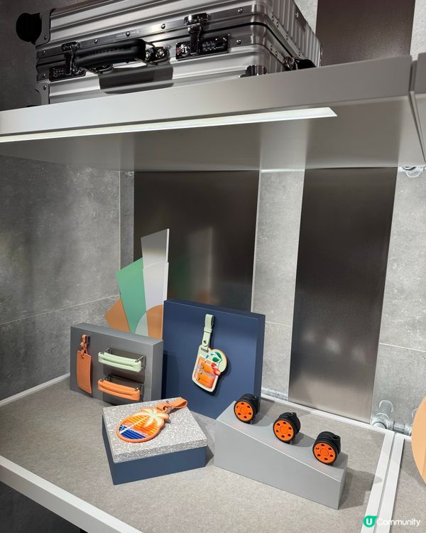 Rimowa 銅鑼灣旗艦店,去旅行拿這品牌的行李箱,實用又美...