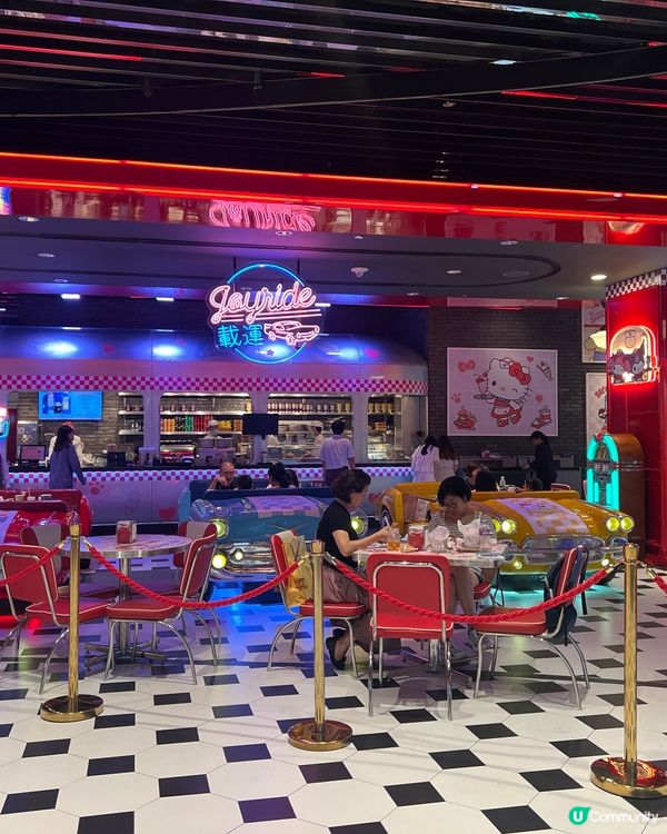 🇲🇴澳門Hello Kitty主題餐廳🍴布甸狗造型漢堡包🍔