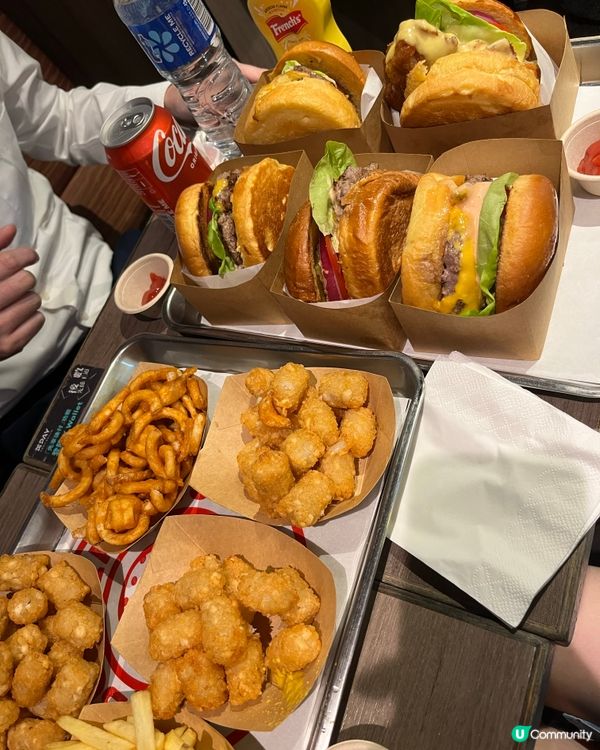 Today’s burger 🍔 是日漢堡餐