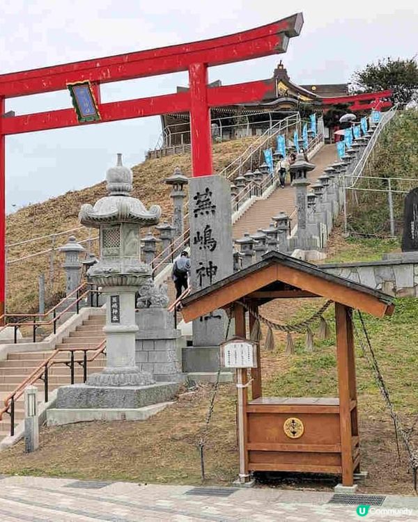 ## 日本神社鳥屎滿天飛 🐦💩