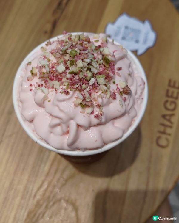 ## 尖沙咀霸王茶姬🔥 人龍勁長😱