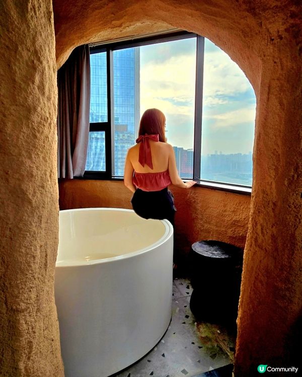 重慶打卡新地標！千合智選高空酒店洞穴房🤩