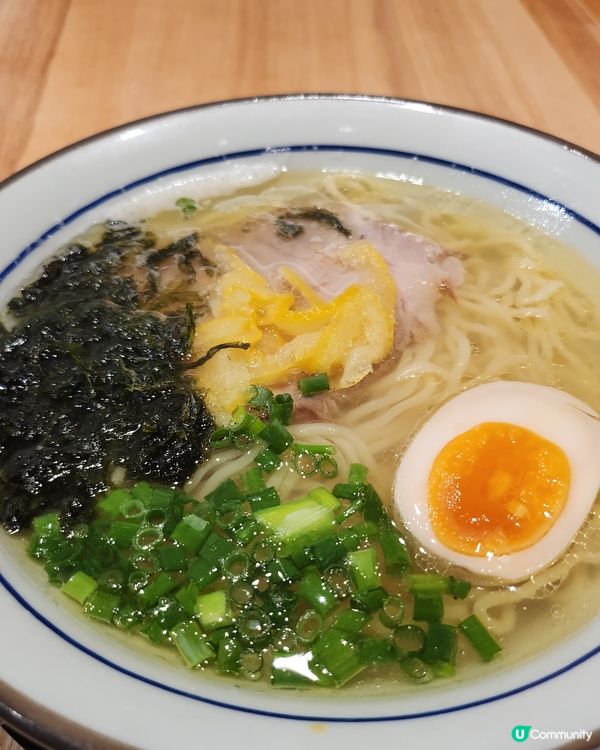 機場內日本拉麵小店