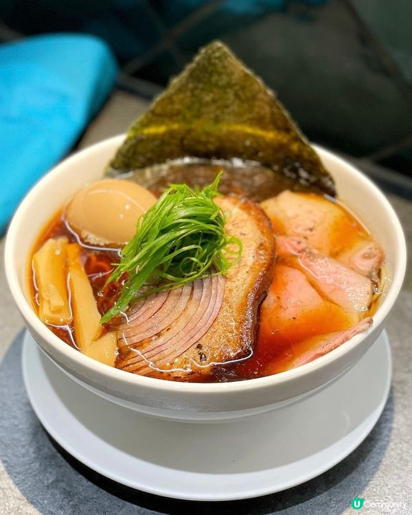 🇹🇼台北藍紫色夢幻漸變拉麵🍜