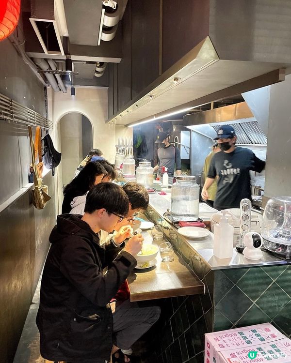 🇹🇼台北藍紫色夢幻漸變拉麵🍜