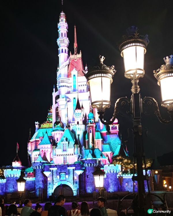 迪士尼由朝玩到黑