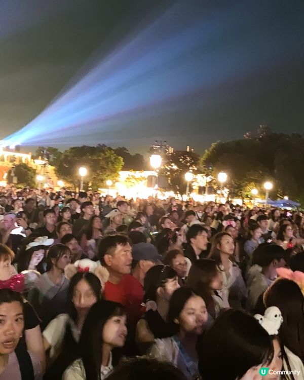 迪士尼由朝玩到黑