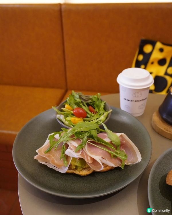 跑馬地人情味咖啡小店