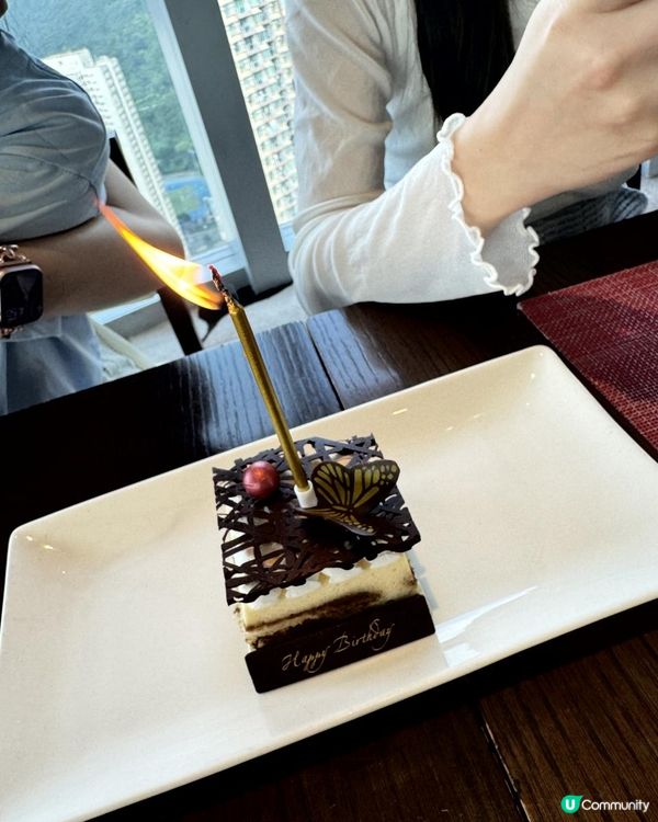 九龍東頂樓荔枝下午茶