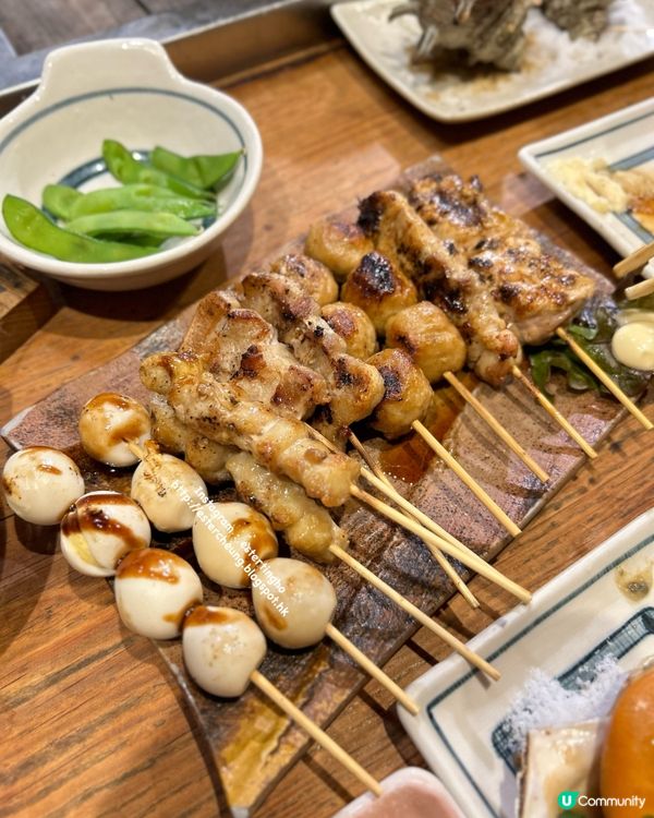 用船漿上菜 💕 300yen 均一價 💕 親民價地道爐端燒 