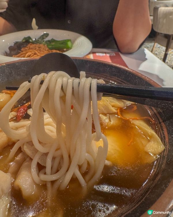 【上環｜主打客家黃酒雞湯的餐廳】