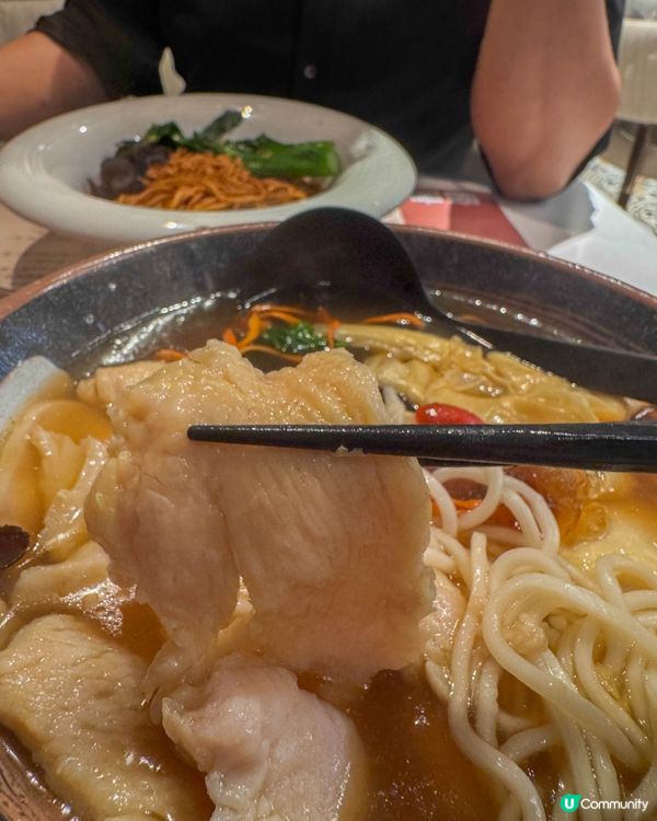 【上環｜主打客家黃酒雞湯的餐廳】