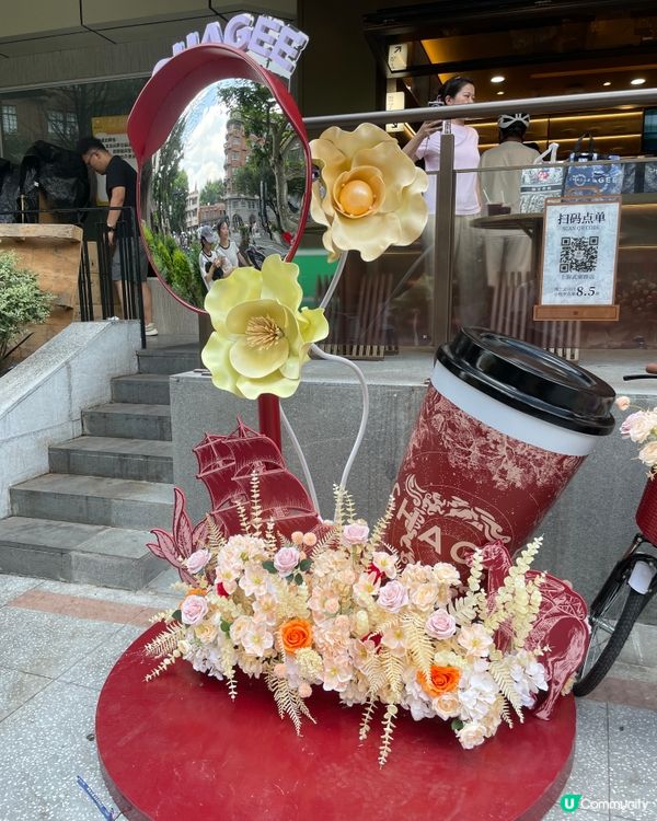 近期茶飲界的頂流 - 霸王茶姬