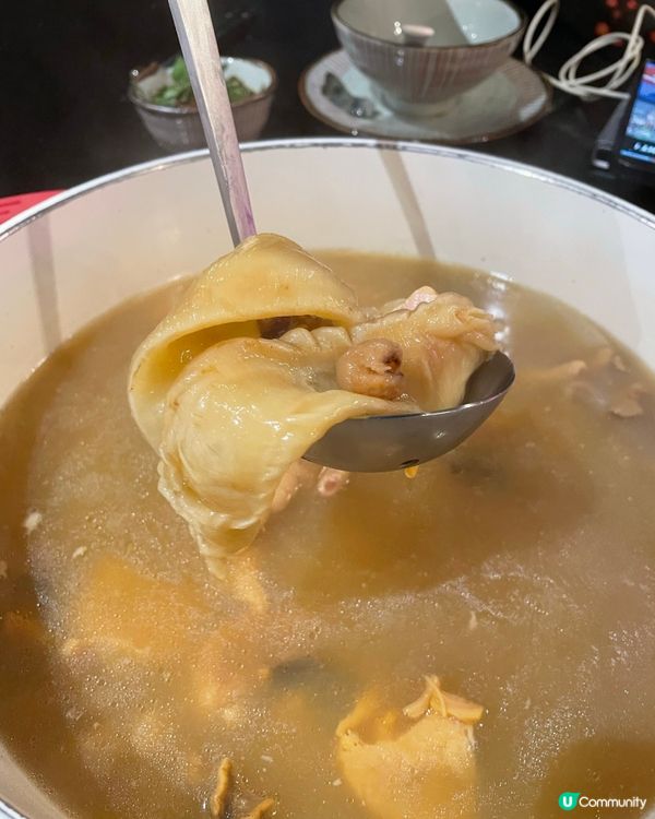 銅鑼灣 驚艷花膠湯底邊爐🫕