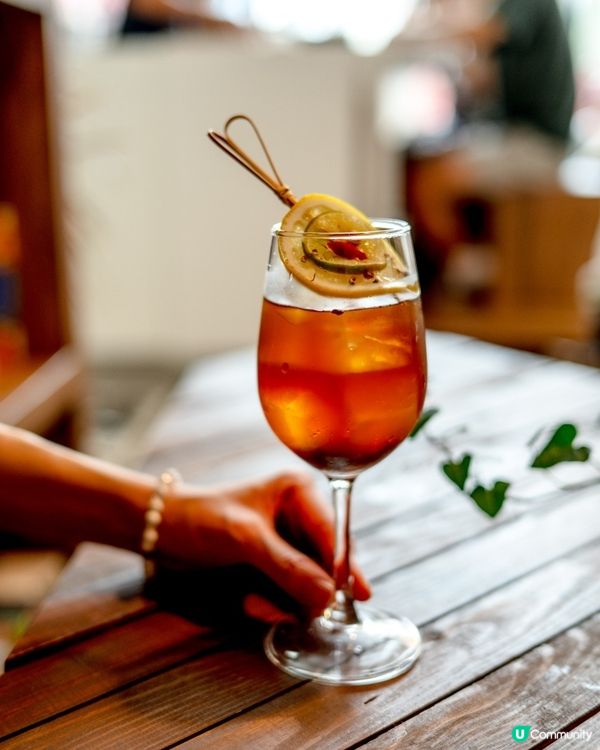 西營盤藝術書cafe 內有貓店長😍