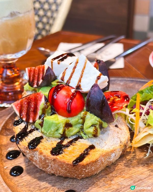 銅鑼灣復古書店風打卡Cafe✨