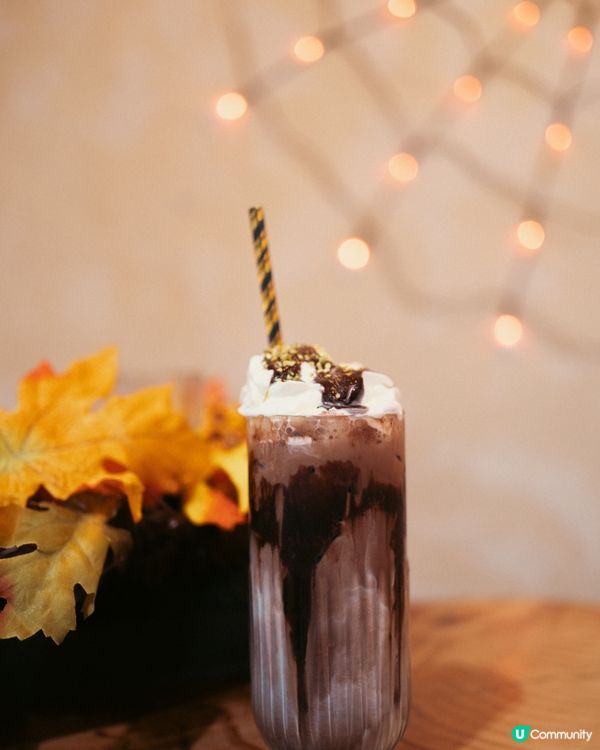 帶寵物一齊食萬聖節大餐🎃｜太子高質西式cafe