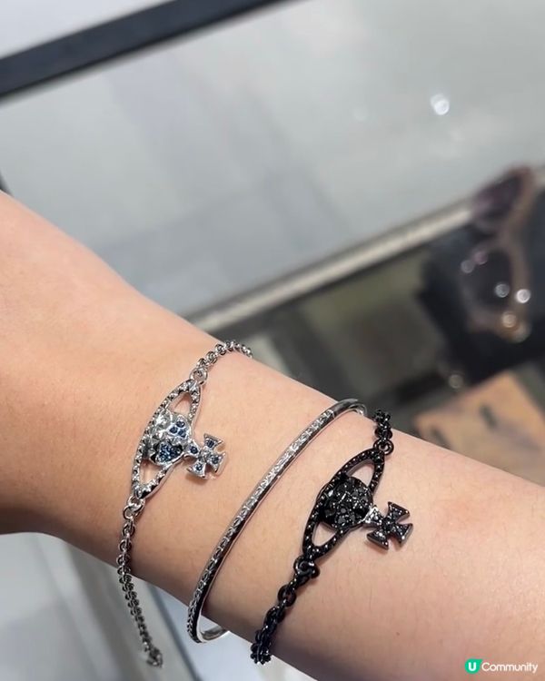 ViVienne Westwood藍色水晶手鍊😍