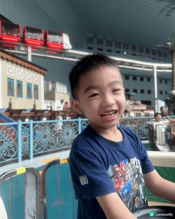 暑假時，第一次帶著兩個小朋友，去韓國旅遊??????