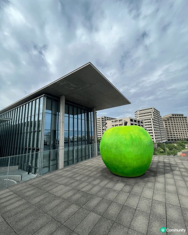神户之行最驚艷景點,必屬兵庫縣立美術館｡這座由建築大師安藤忠...