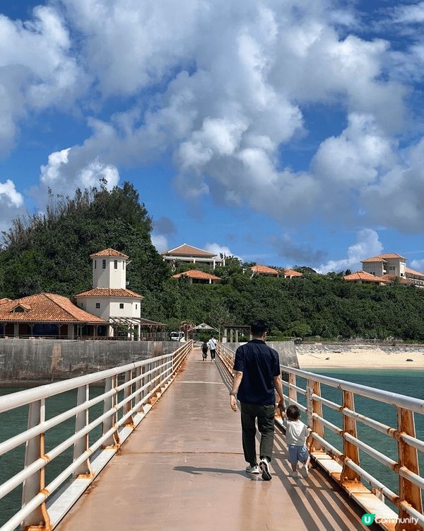 海天一色的風景。可以用特別的方法去欣賞海洋生物。