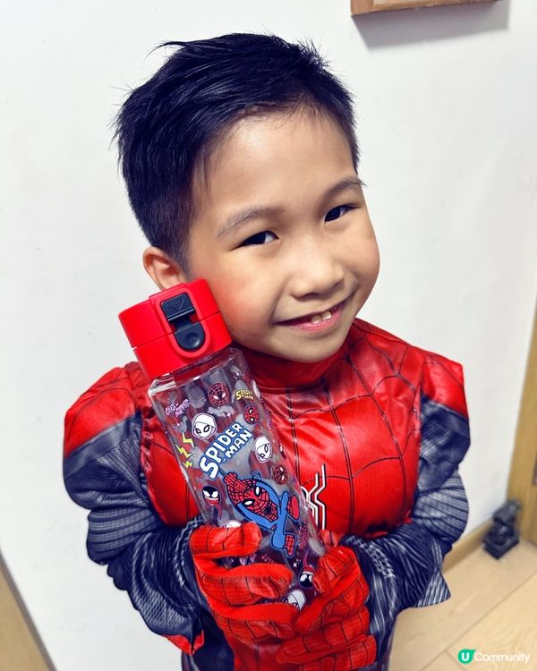 蜘蛛俠主題蛋糕仲有投影玩具