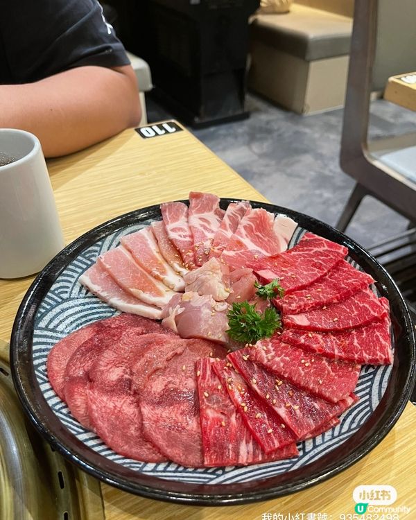燒肉、沙律與麵🌟
