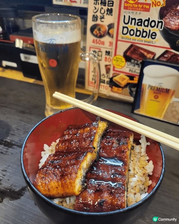 去日本必吃的鰻魚飯，一看便知好吃，因在日本有很多食店，通常好...