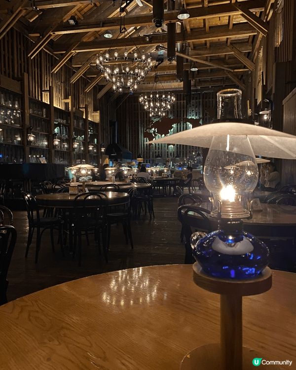 位於北海道小樽嘅油燈喫茶店咖啡館《北一硝子三號館》內????...