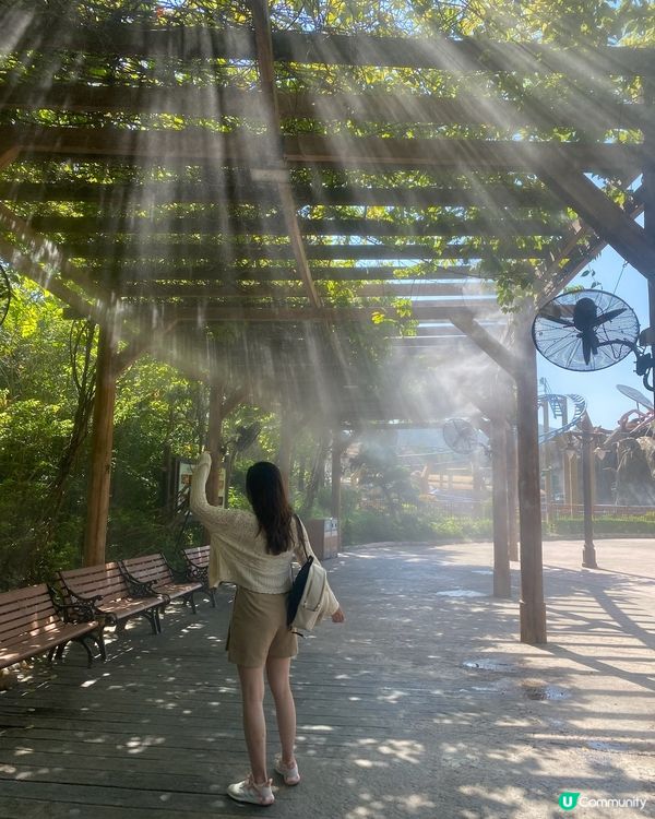 珠海長隆海洋王國:有好多刺激嘅機動遊戲,有一個我驚到只敢玩一...