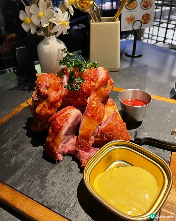 旺角🎂慶祝生日🍾🎉            主菜大份有驚喜😌