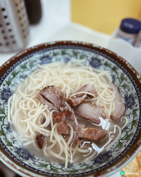 旺角抵食懷舊港式茶餐廳 超大桶一公升特飲 跟餐+$12就飲到