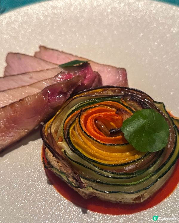 【銅鑼灣｜飽覽維港景色下吃精緻料理】