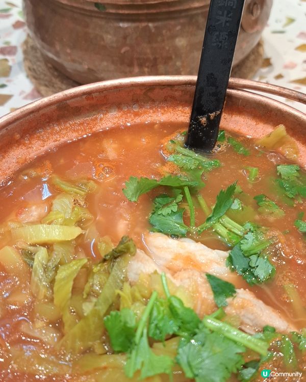 賣點是銅鍋米線