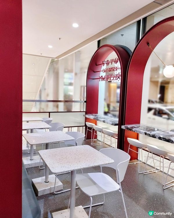 《易出片！海港城悠閒咖啡店》